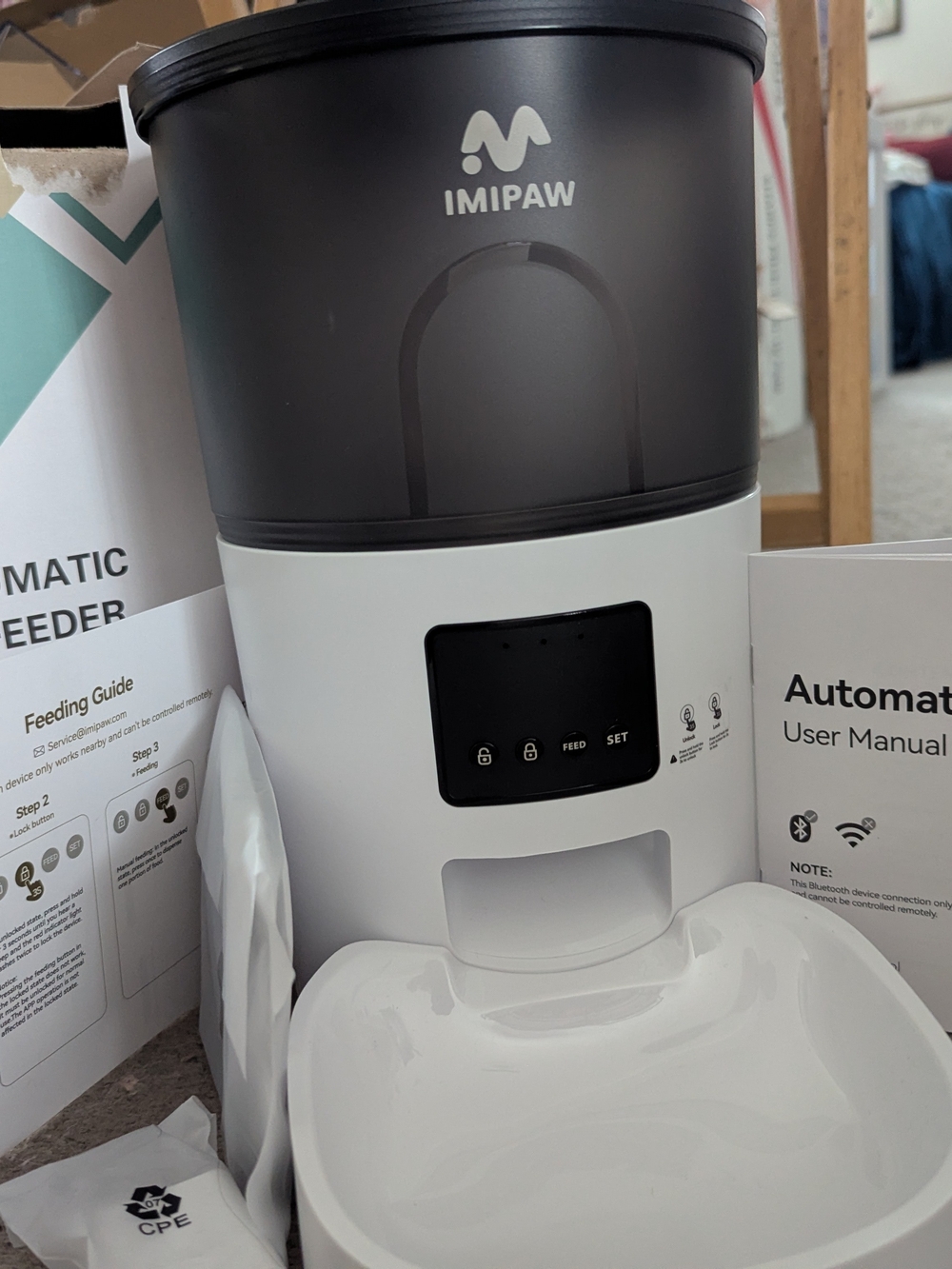 IMIPAW Automatic Pet Feeder - Picture 2 of 3